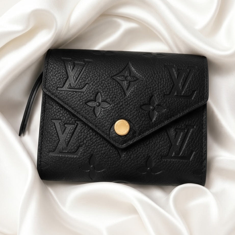 Wallet Louis Vuitton black