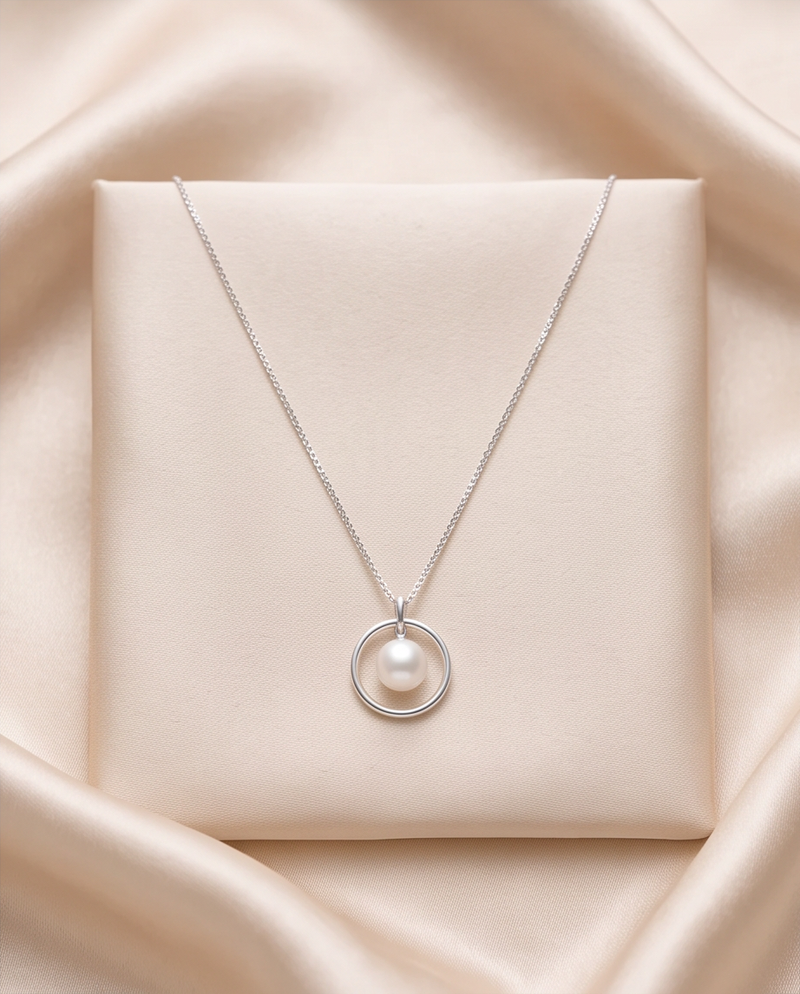 Minimalist Circle Pendant Necklace for Women