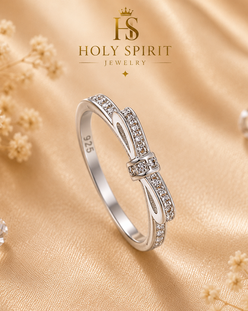 925 Sterling Silver Bow Crystal Ring